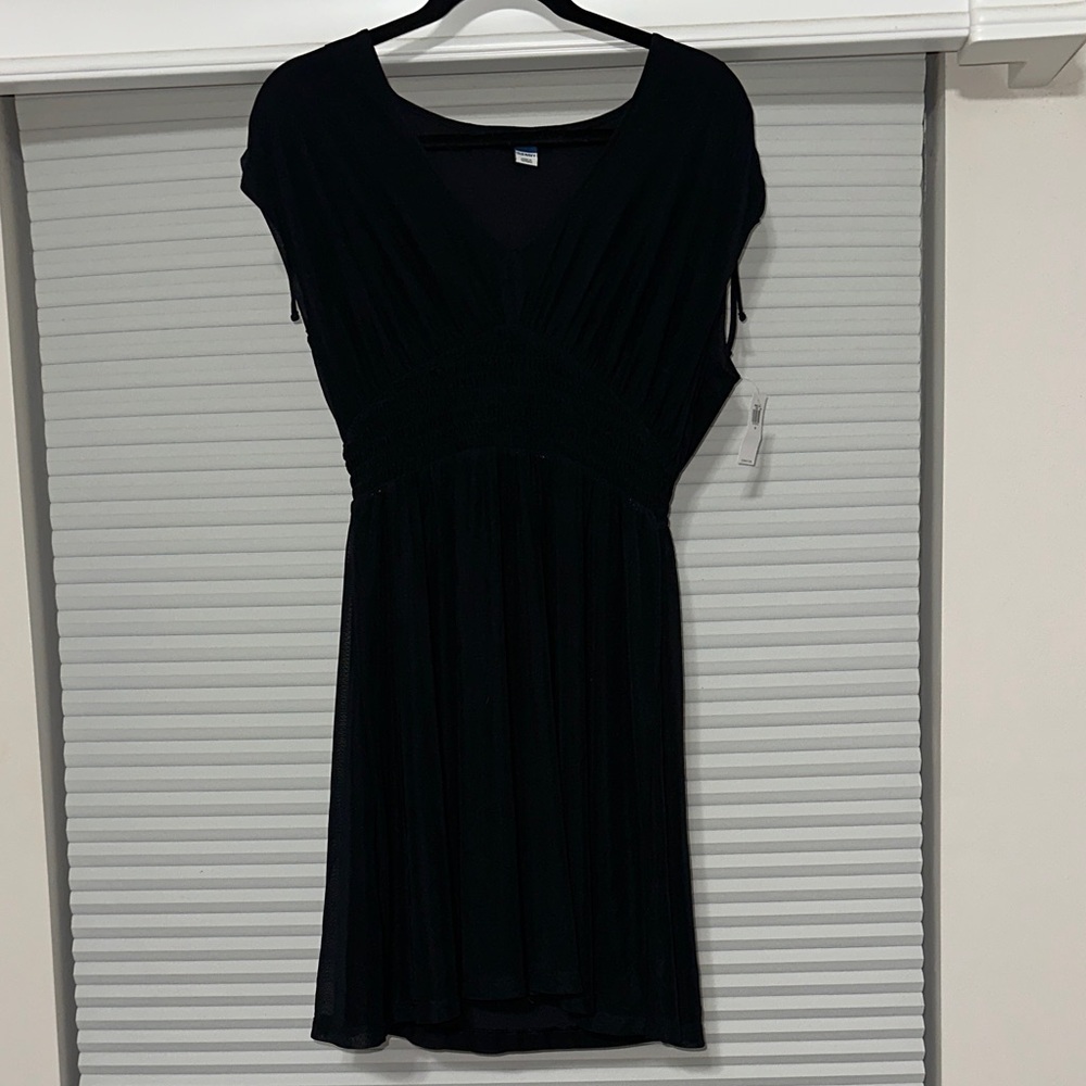 Old Navy Classic Black Midi Dress